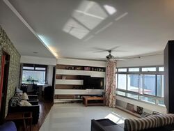 Blk 243 Pasir Ris Street 21 (Pasir Ris), HDB Executive #564505011